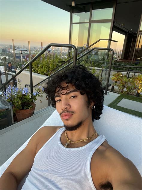 Hispanic single men in yancey